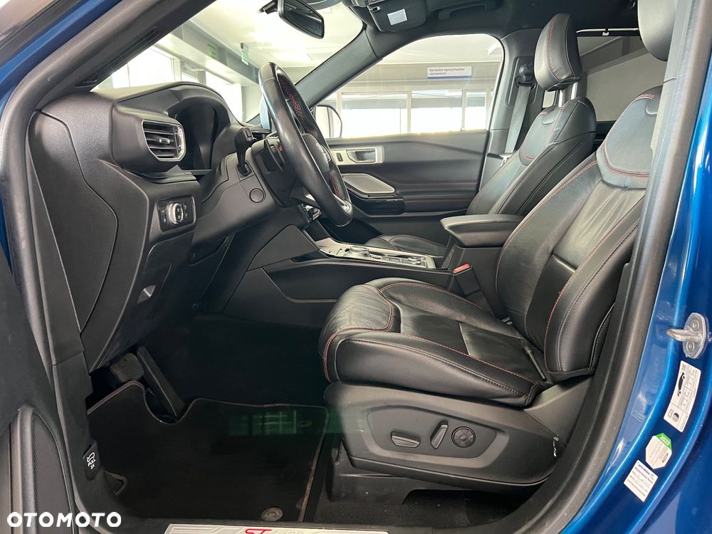 Ford Explorer 3.0 EcoBoost PHEV 4WD ST-Line - 24