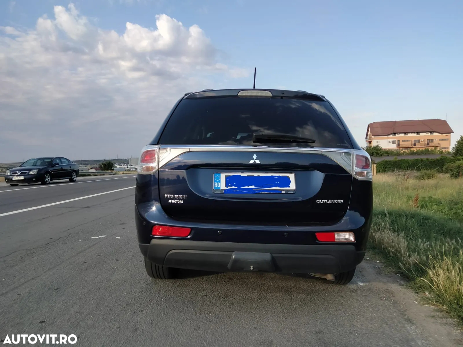 Mitsubishi Outlander 2.2 DI-D AWD A/T Instyle S62 - 7