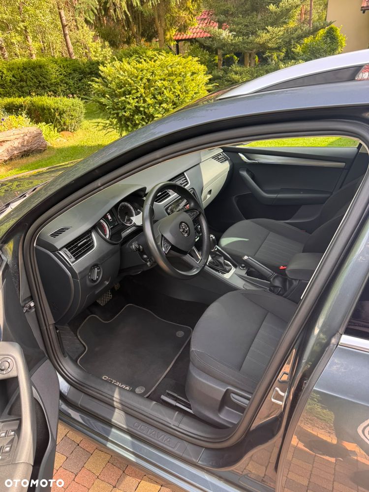 Skoda Octavia 1.5 TSI ACT Style DSG - 18