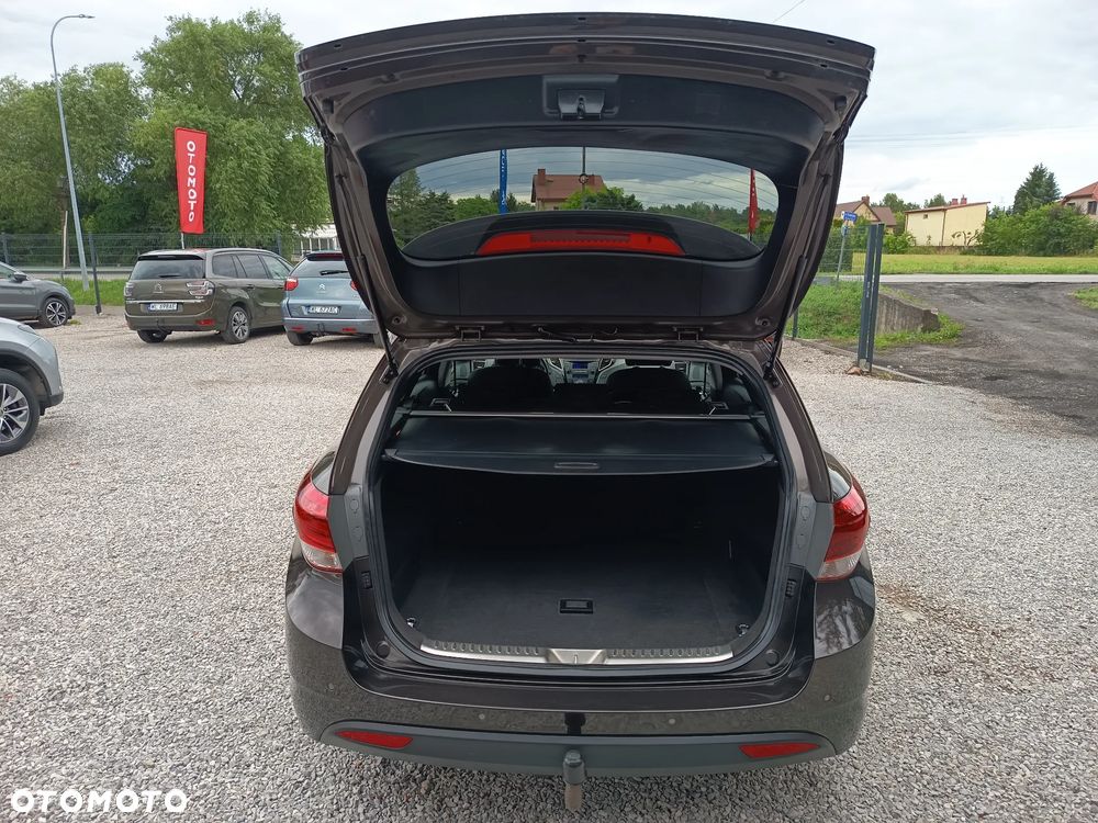 Hyundai i40 Kombi 2.0 Trend - 33