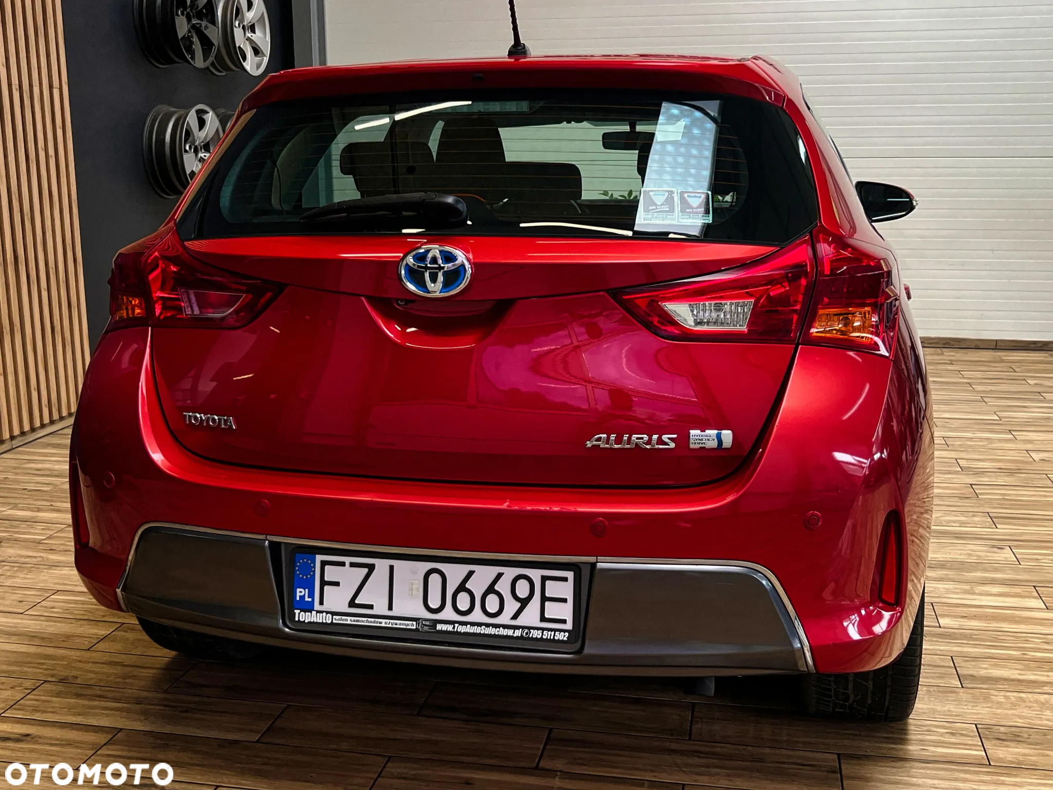 Toyota Auris 1.8 HSD Prestige NAVI - 7