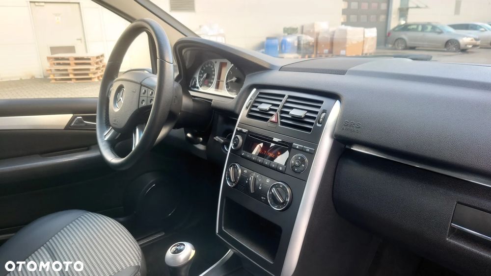 Mercedes-Benz Klasa B - 15