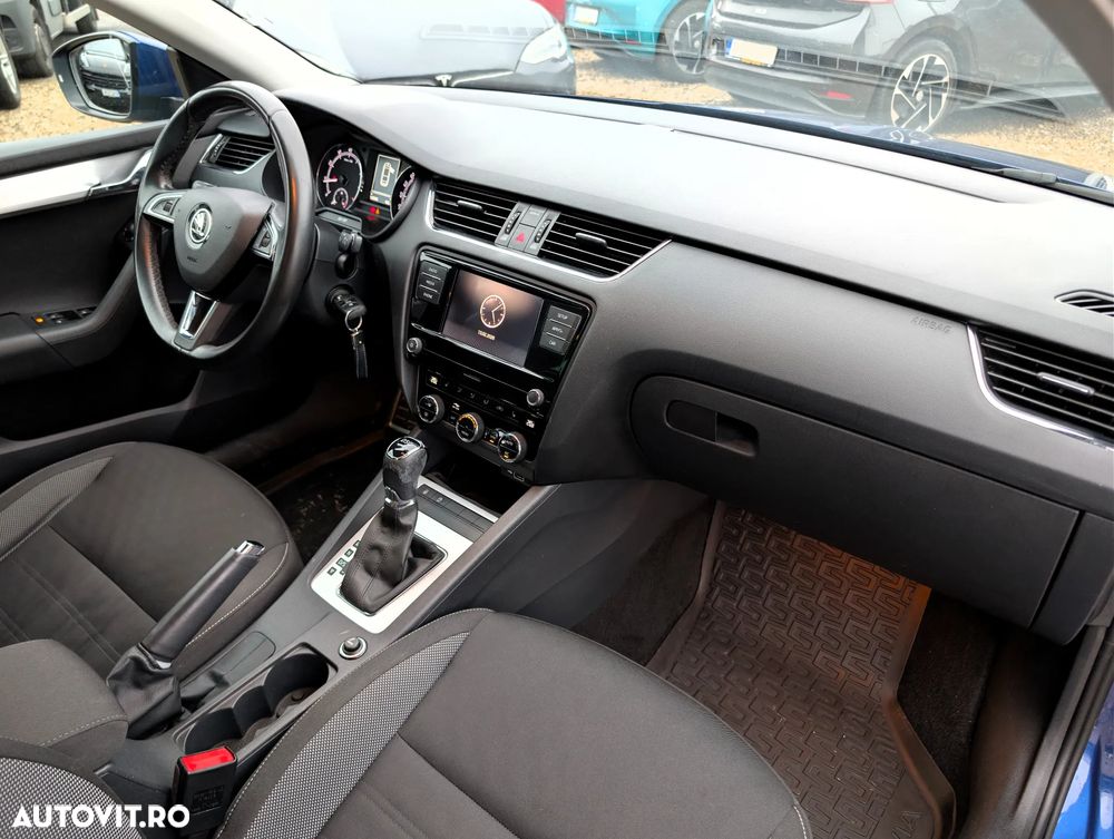 Skoda Octavia 1.5 TSI DSG Style - 15