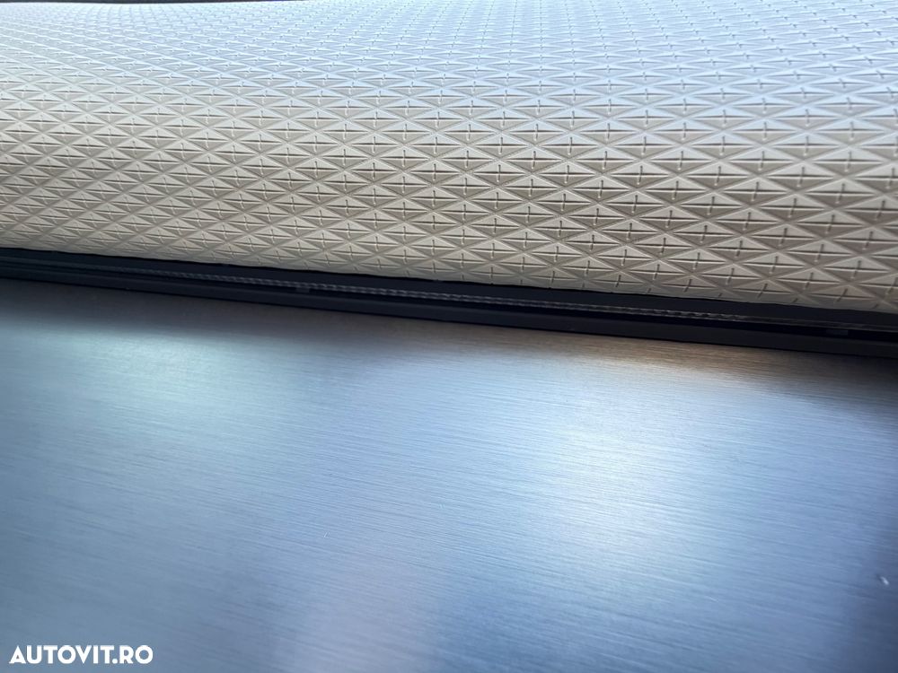 Land Rover Range Rover Velar 2.0 R-Dynamic SE - 26