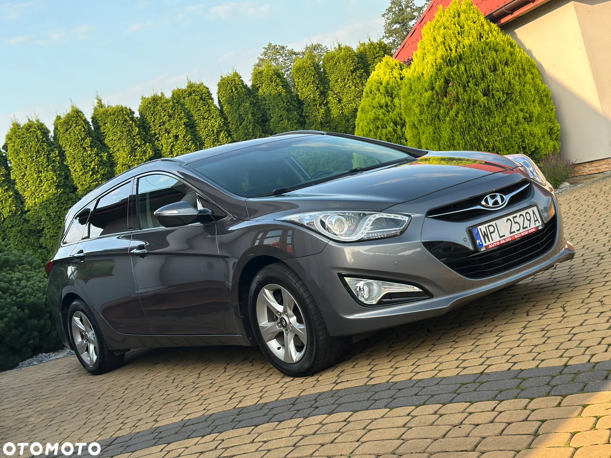 Hyundai i40 1.6 GDI Comfort + - 35