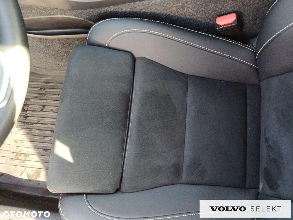 Volvo XC 40 - 14