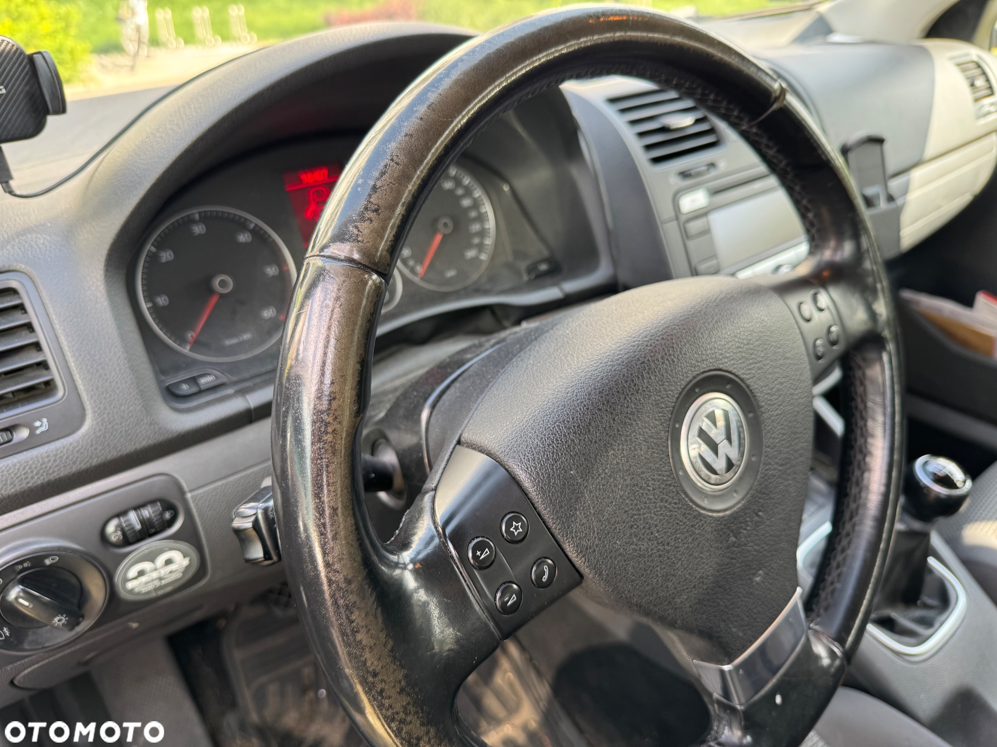 Volkswagen Golf 1.9 TDI DPF Comfortline - 8