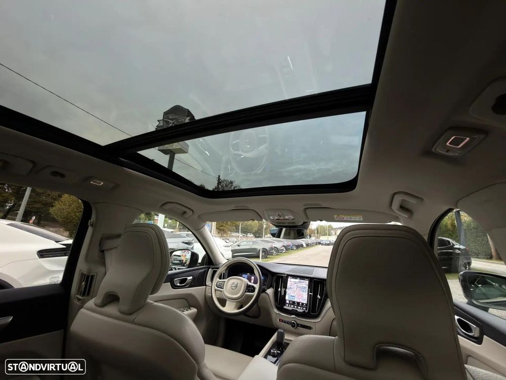 Volvo XC 60 2.0 T6 PHEV Plus Dark AWD - 3