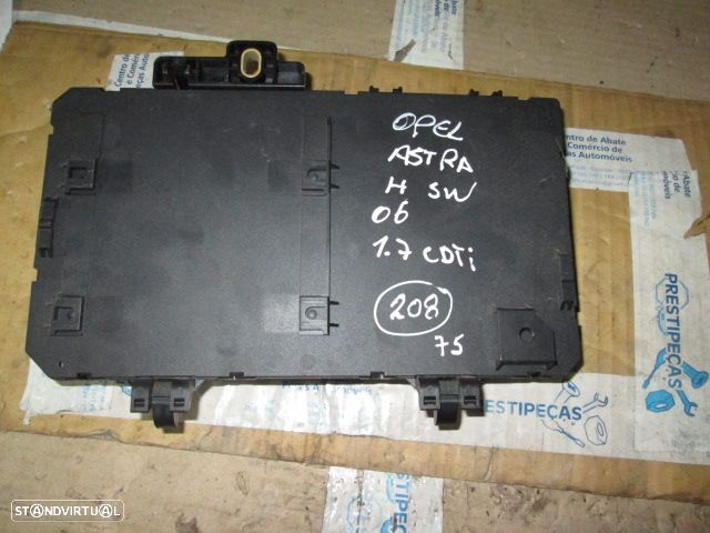 Caixa Fusiveis 13222173 5DK008669 33 OPEL ASTRA H 2006 1,7CDTI HELLA - 1
