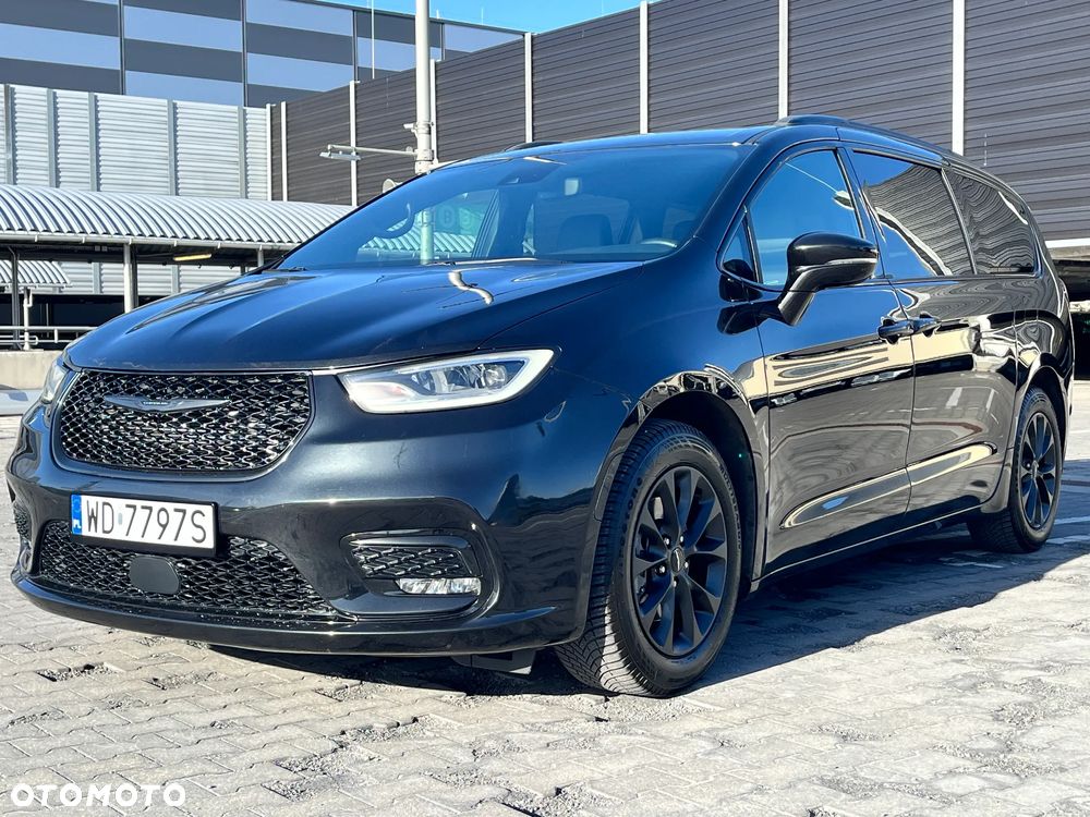 Chrysler Pacifica - 6