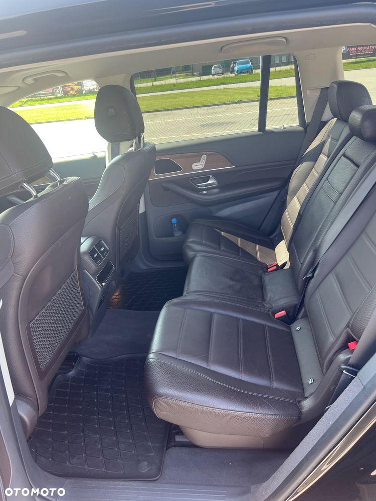 Mercedes-Benz GLS 350 d 4-Matic - 22