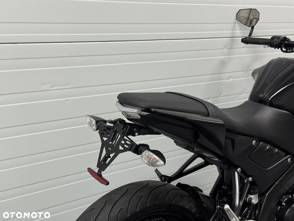 Yamaha MT - 5