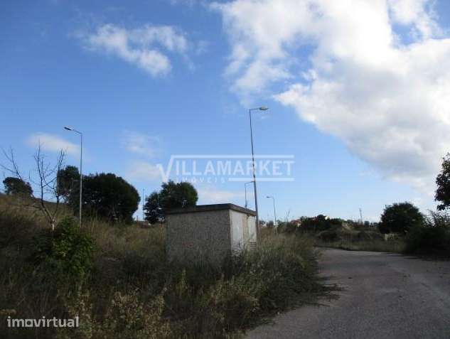Loteamento com 17587 m2 composto por 24 lotes situados em ABRANTES - Grande imagem: 4/10