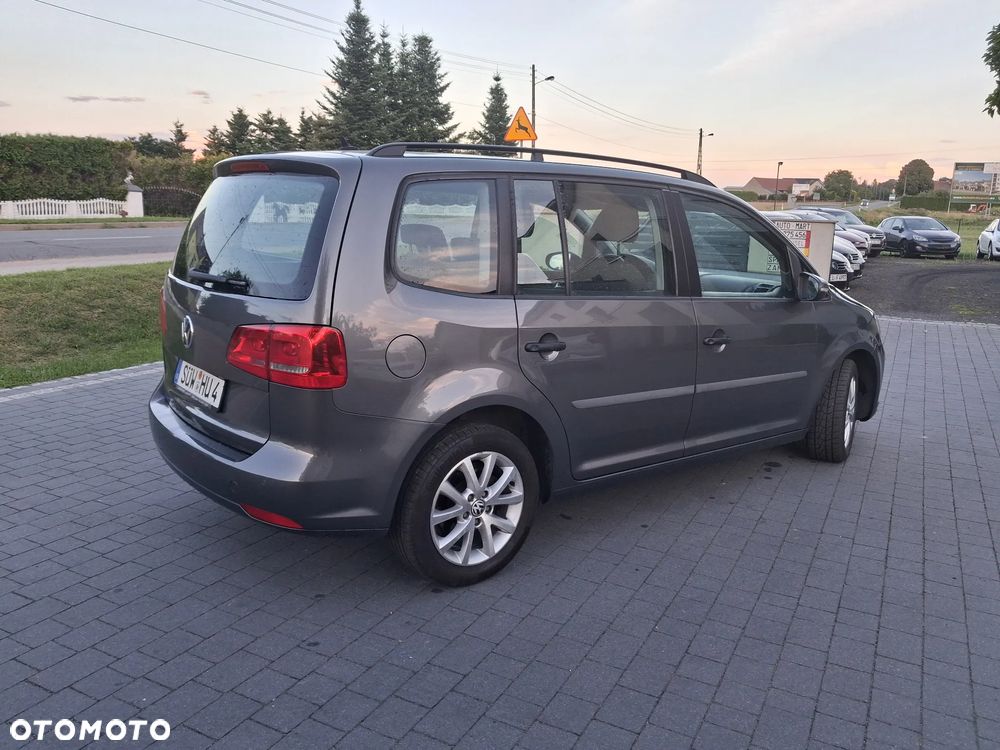 Volkswagen Touran 1.2 TSI STYLE - 23