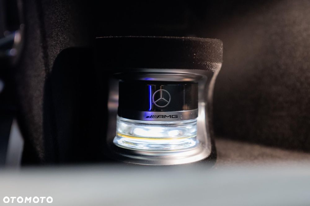 Mercedes-Benz AMG GT 43 4-Matic+ - 33