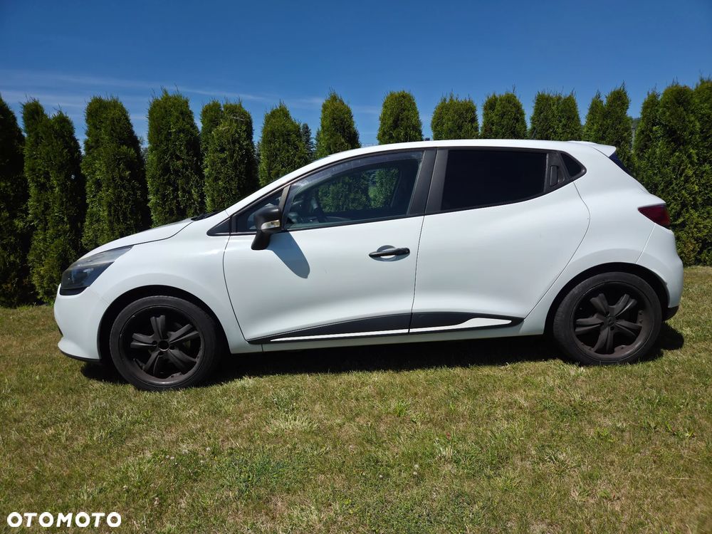 Renault Clio 1.2 16V Life - 1