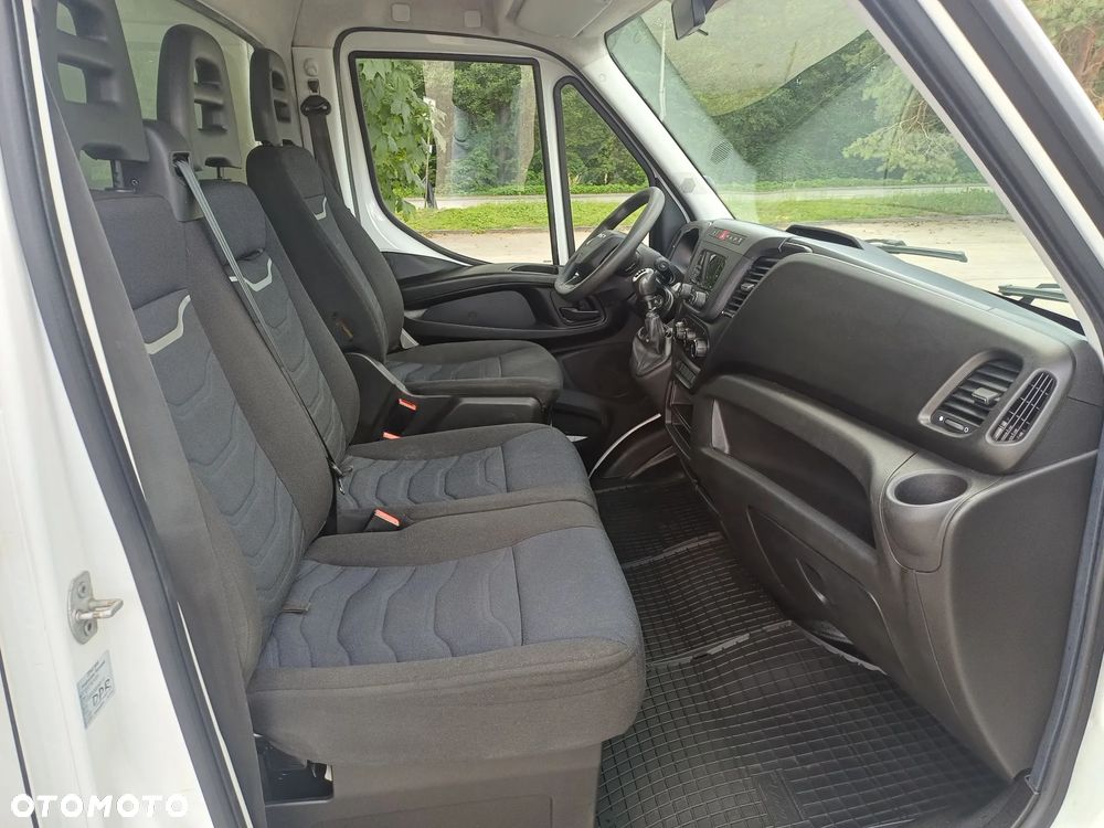 Iveco 35S16 - 27