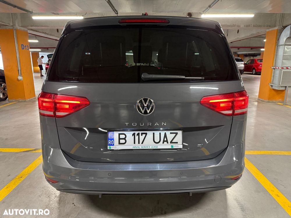Volkswagen Touran 1.5 TSI DSG Highline - 6