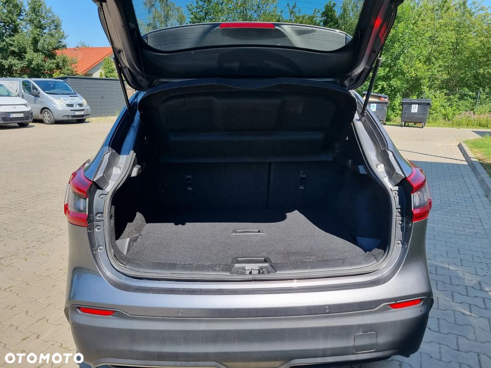 Nissan Qashqai 1.3 DIG-T N-Connecta - 21