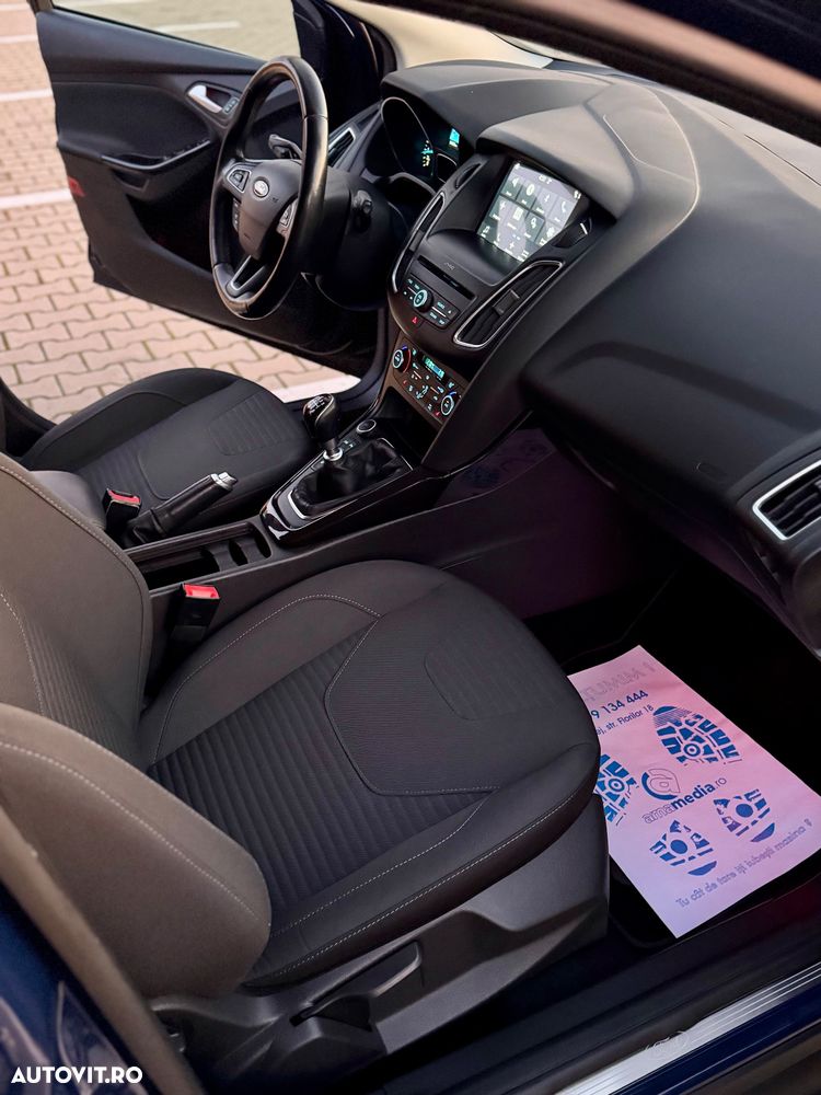 Ford Focus 1.5 EcoBoost Start-Stopp-System Titanium - 13