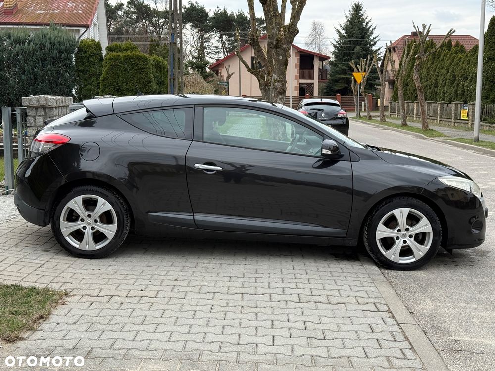 Renault Megane 1.6 Dynamique - 10