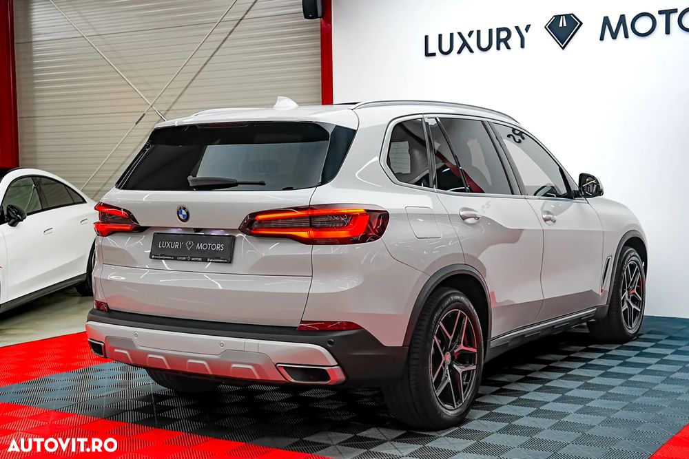 BMW X5 xDrive30d xLine - 12