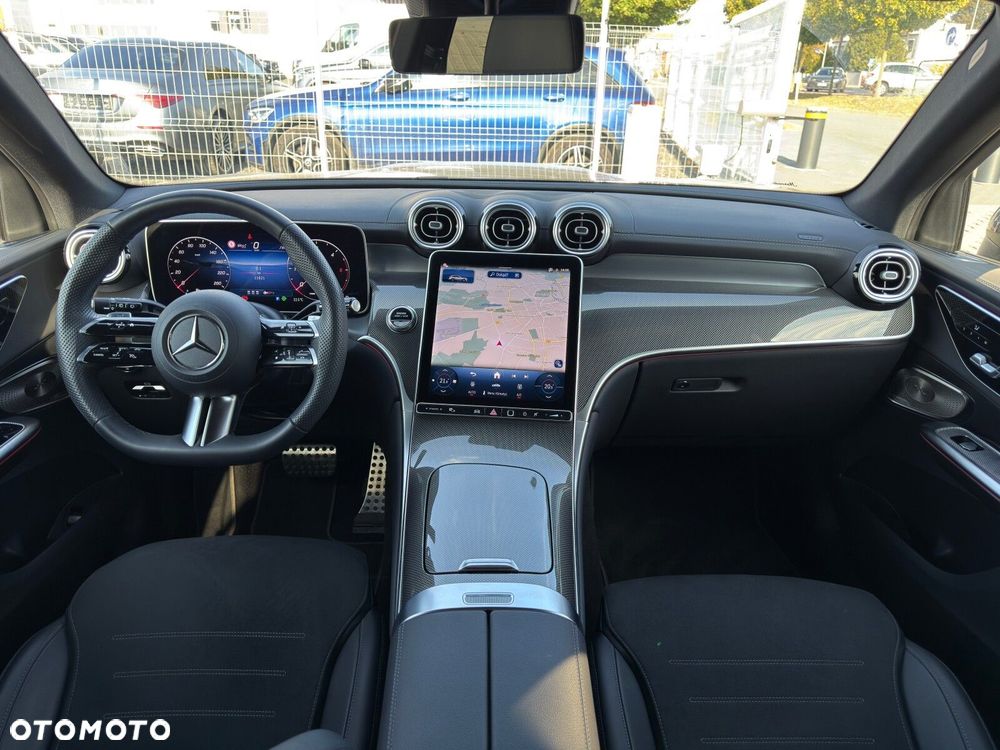 Mercedes-Benz GLC 220 d mHEV 4-Matic AMG Line - 24