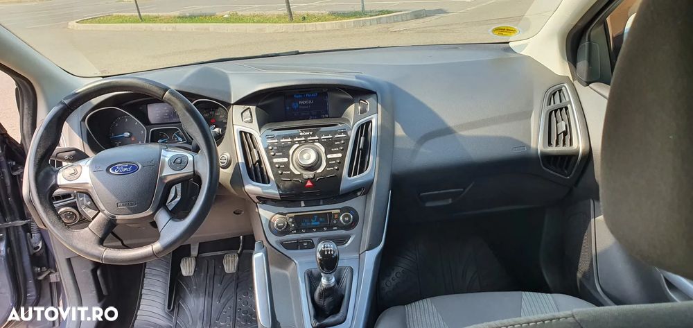 Ford Focus 2.0 TDCI DPF Titanium - 10
