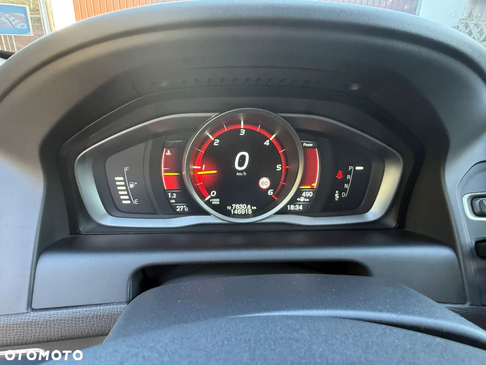 Volvo XC 60 D4 Drive-E Momentum - 17