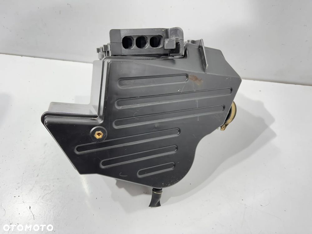 Filtr powietrza  Daelim Roadsport  125 VJF - 4