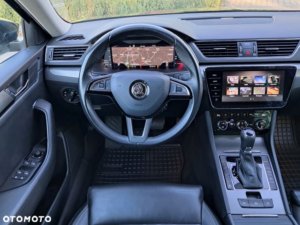 Skoda Superb 2.0 TDI SCR Ambition DSG - 18