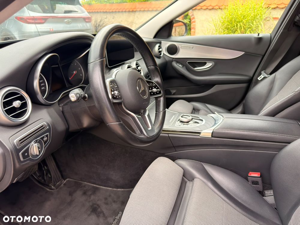 Mercedes-Benz Klasa C 220 d 9G-TRONIC - 7