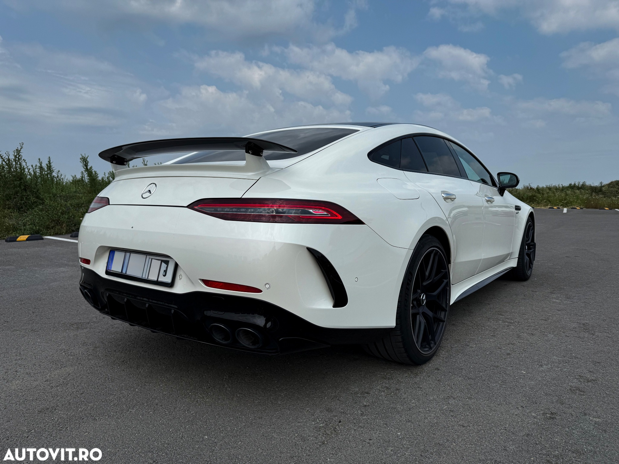 Mercedes-Benz AMG GT 43 4Matic+ Coupe 4D Speedshift TCT 9G - 4