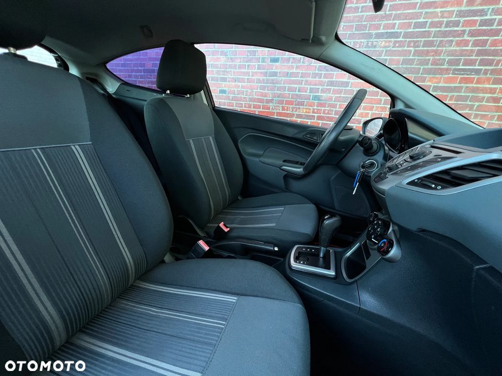 Ford Fiesta - 15