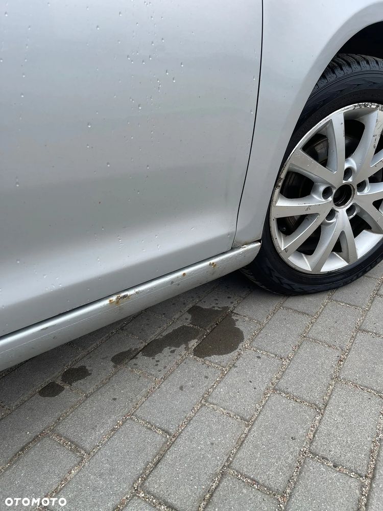 Volkswagen Golf 1.6 TDI Comfortline - 6