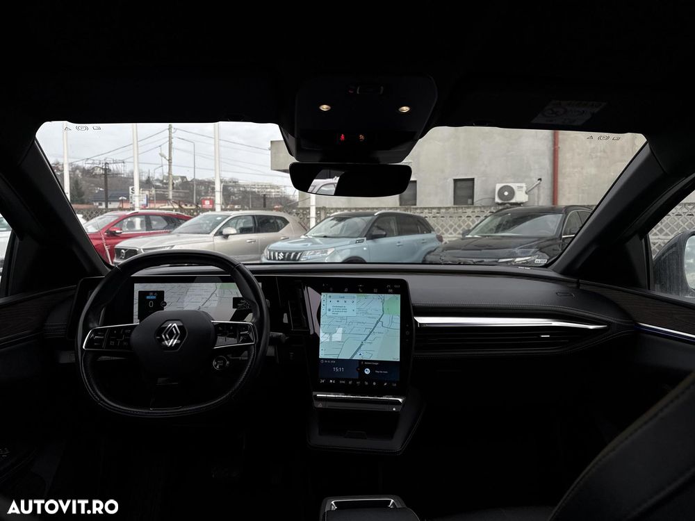 Renault Megane E-TECH 60 kWh 220 CP Iconic - 12