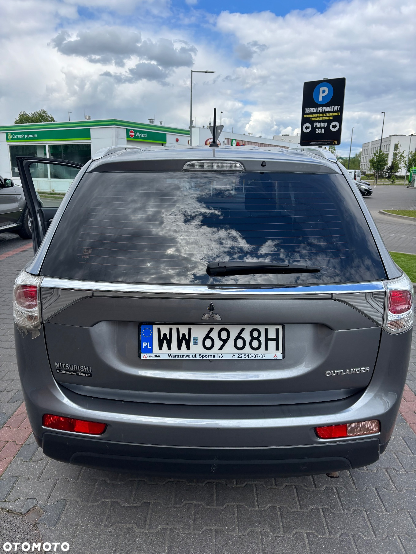 Mitsubishi Outlander 2.0 City Style 2WD - 4