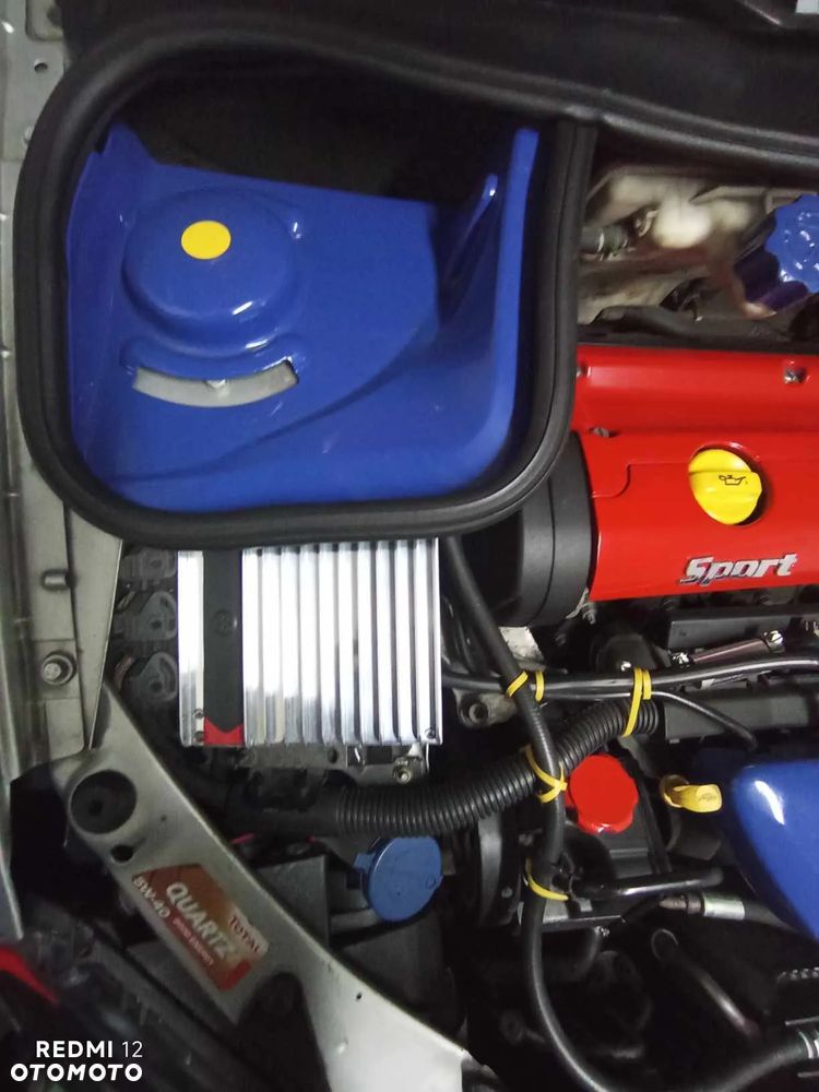 Peugeot 206 CC 2.0 - 21