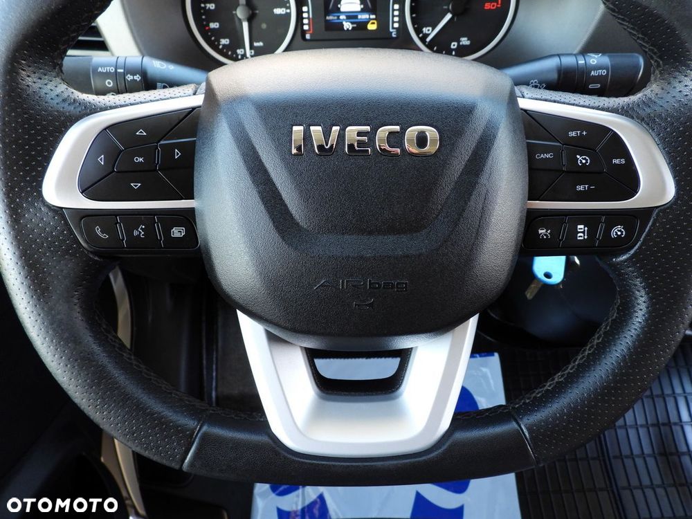 Iveco DAILY 70C18 PLANDEKA WINDA 16 PALET WEBASTO TEMPOMAT NAWIGACJA LEDY PNEUMATYKA AUTOMAT HI-MATIC BLIŹNIACZE KOŁA KLIMATYZACJA  180KM - 32
