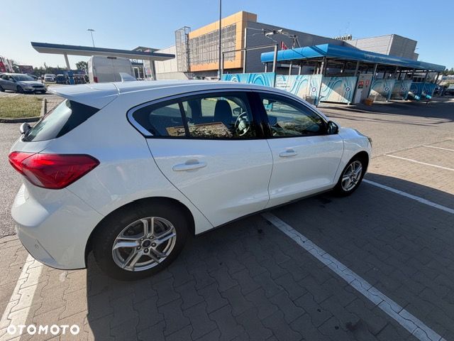 Ford Focus - 2