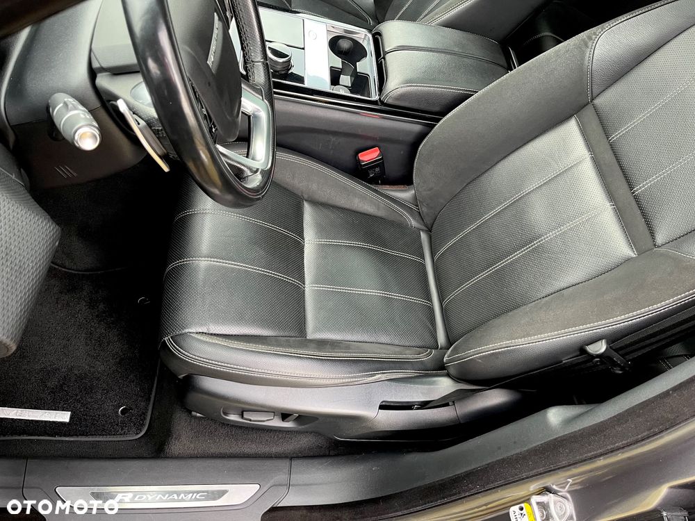 Land Rover Range Rover Velar 3.0d R-Dynamic S - 21