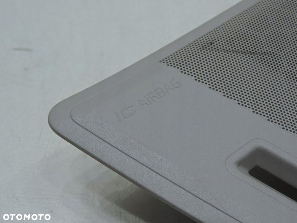 GŁOŚNIK BAGAŻNIKA PRAWY VOLVO XC90 - 2