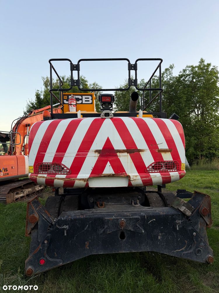 JCB Koparka Kołowa JS 220 w uszkodzona - 9