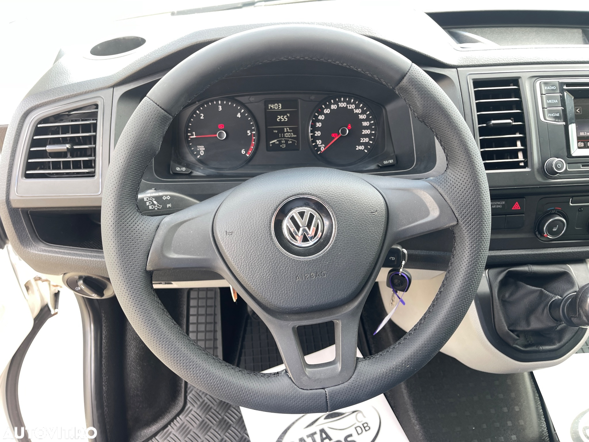 Volkswagen Transporter 2.0TDI  LUNG  2CULISANTE  USI SPATE - 38