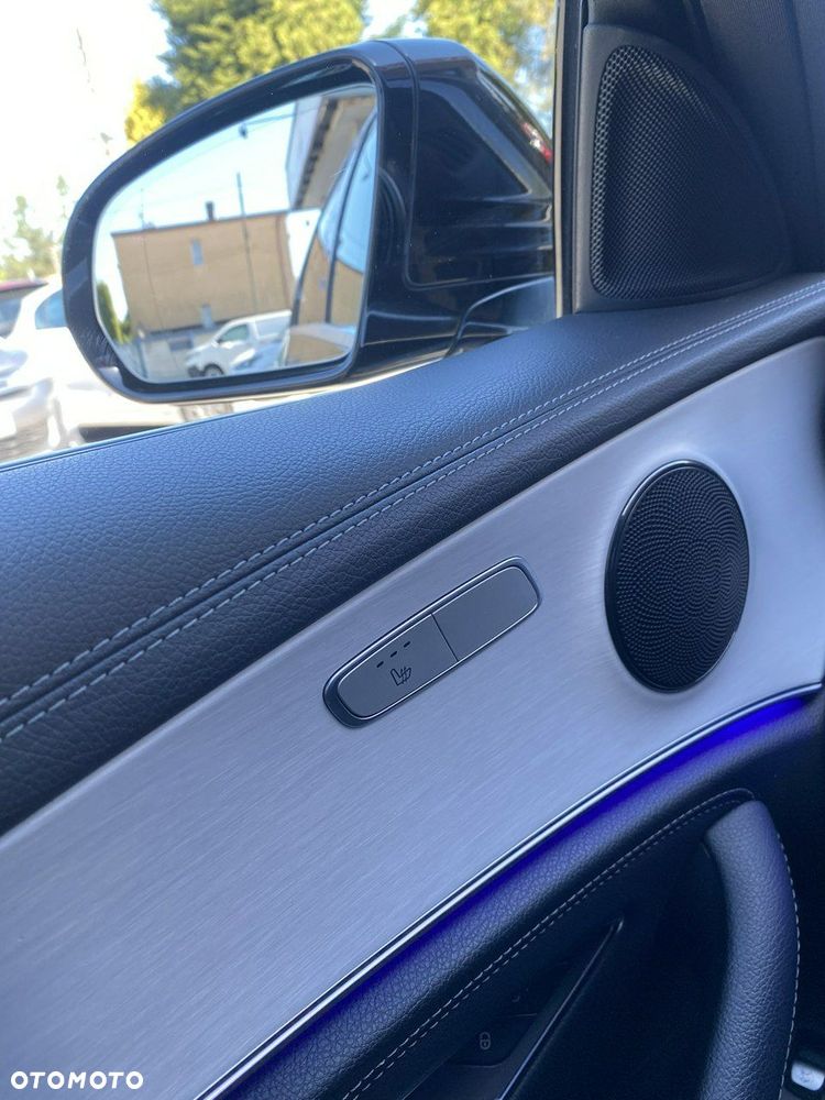 Mercedes-Benz Klasa E - 29