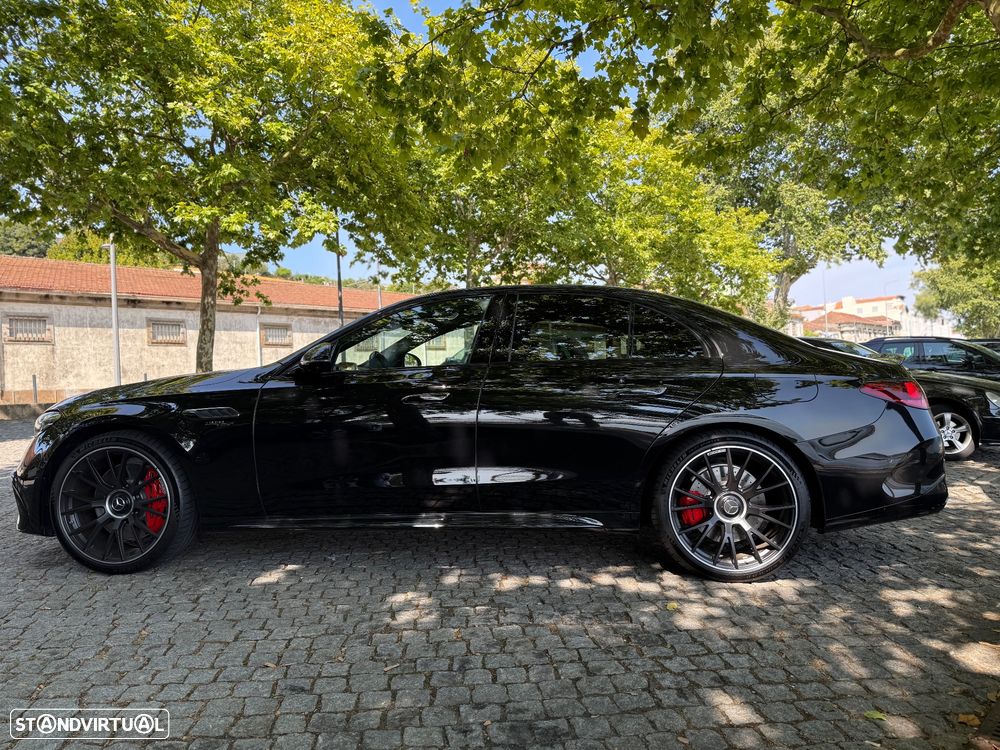 Mercedes-Benz E 53 AMG Hybrid 4Matic+ - 7