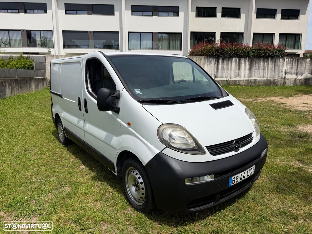 Opel Vivaro 1.9 cdti - 16