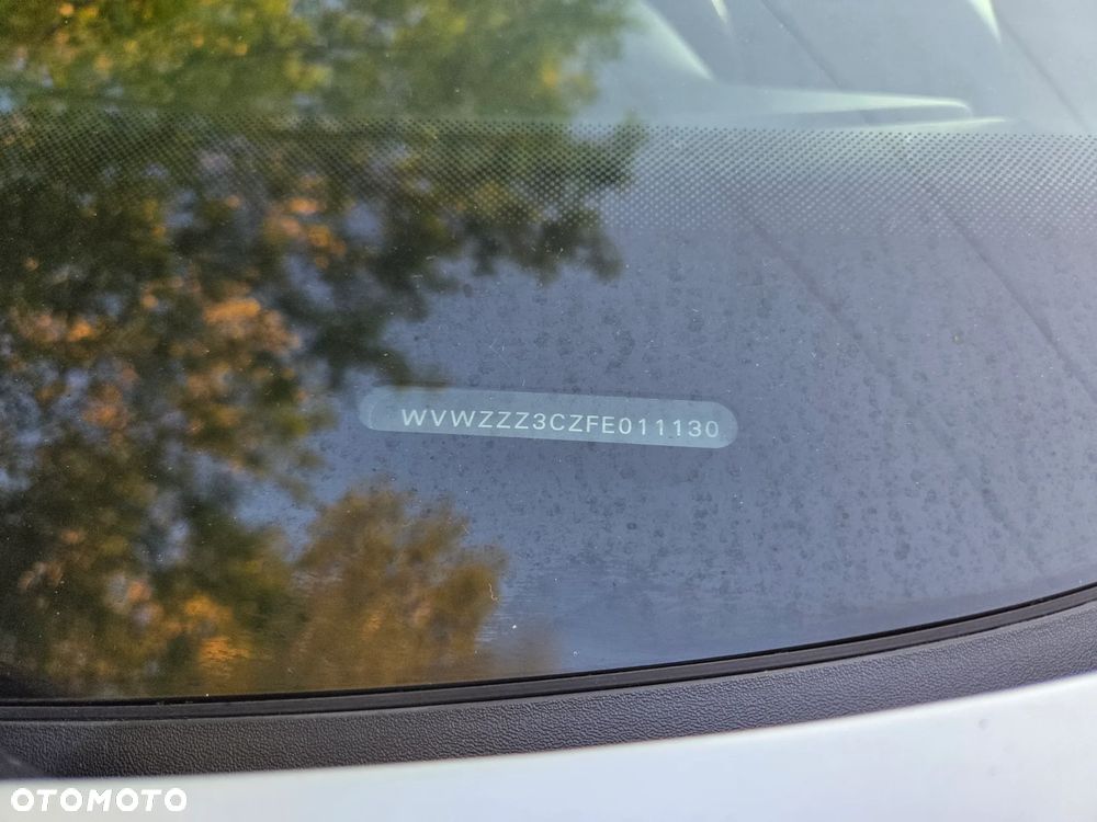 Volkswagen Passat 2.0 TDI Comfortline - 21