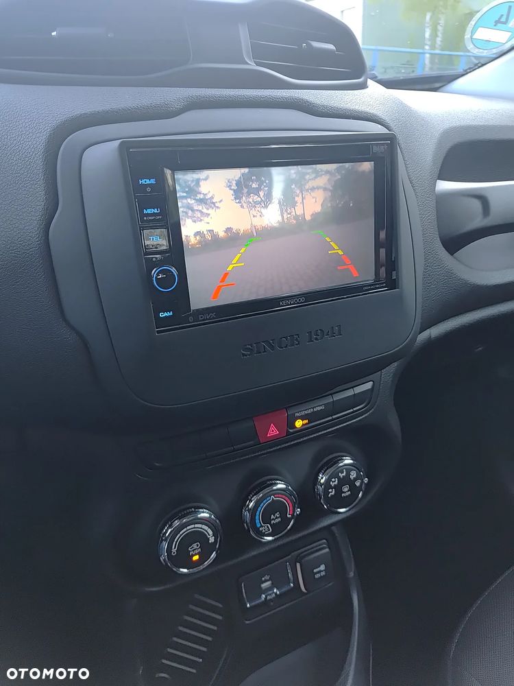 Jeep Renegade 1.6 E-TorQ Sport FWD - 9