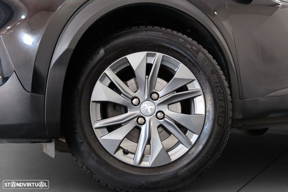 Peugeot 2008 1.2 PureTech Active Pack EAT8 - 15